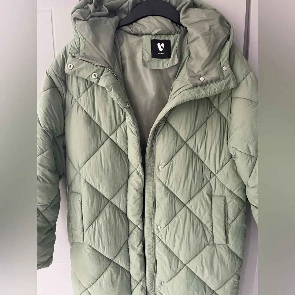 Millie Mackintosh X Very
Premium Diamond Quilt Padded Coat - Khaki - Picture 4 of 4